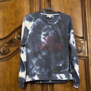 NEW Rae Dunn Miss Independent Tie-Dye Sweater - Blue and White Medium